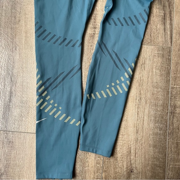 Nike Workout Set Size Small Like New Blue - Picture 6 of 15